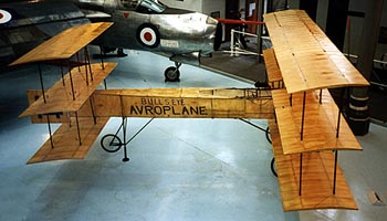 avro_triplane_1_4_350.jpg