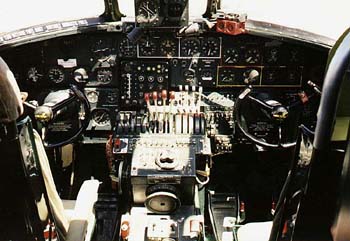 b24_cockpit_350.jpg